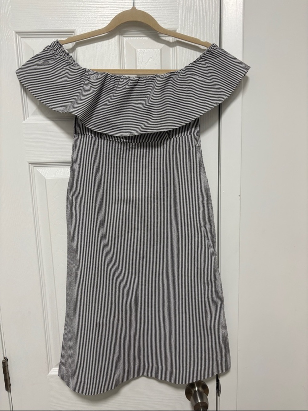 Banana Republic Factory Black and White Pinstripe Off-Shoulder Midi Dress